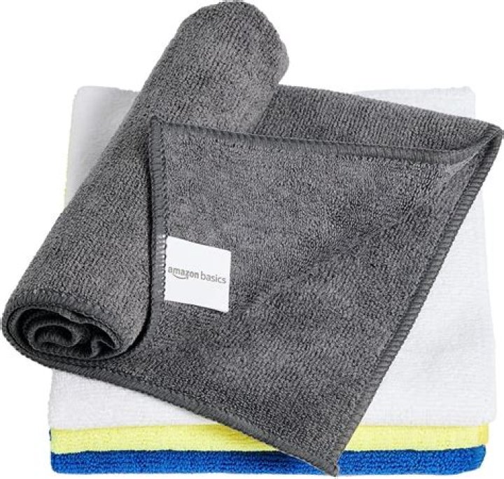 Amazon Basics microfiber cleaning cloth