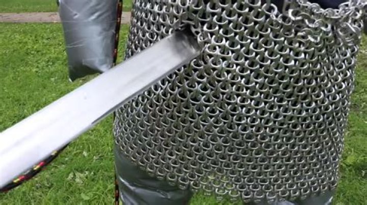 Can you stab through chainmail?