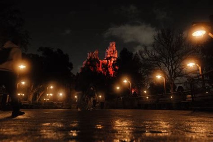 Low Light Sample 1