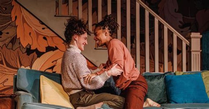 Make Like a Tree: Renae Simone Jarrett’s Daphne